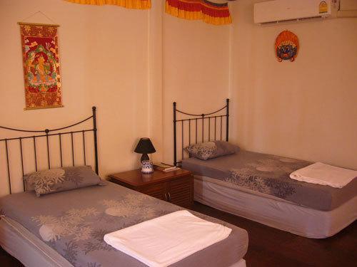 Himalaya Residence Бангкок Экстерьер фото